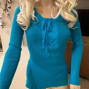 NWT DOUBLJU WOMENS TEAL COLORED T-SHIRT SWEATER W/EYELET POINT